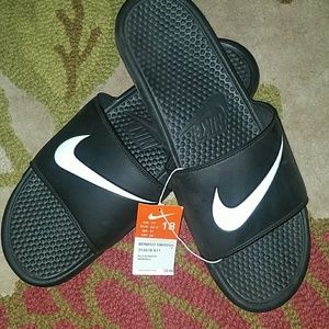 NWT Men's Nike Slides